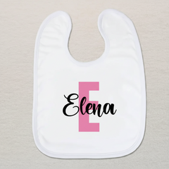 Personalisiertes Baby-Lätzchen | Name minimalistisch – maschinenwaschbares Baby-Lätzchen in Weiß